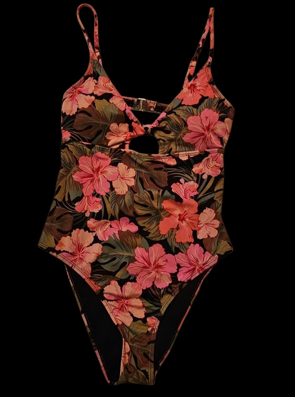 🩱NWT Size M- Ribbed One-Piece Swimsuit By Volcom